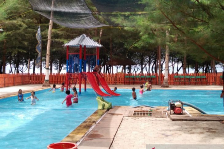 Sektor pariwisata pendapatan tertinggi di Perusda Banongan Situbondo