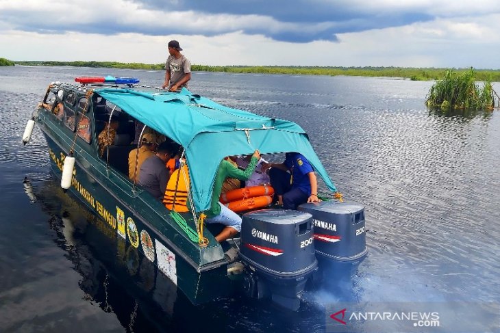 Gubernur Kalteng tinjau lokasi kecelakaan lalu lintas air di Sungai Sebangau