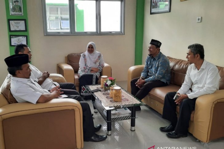 Senator asal Aceh sebut penting siapkan SDM lokal untuk majukan pendidikan