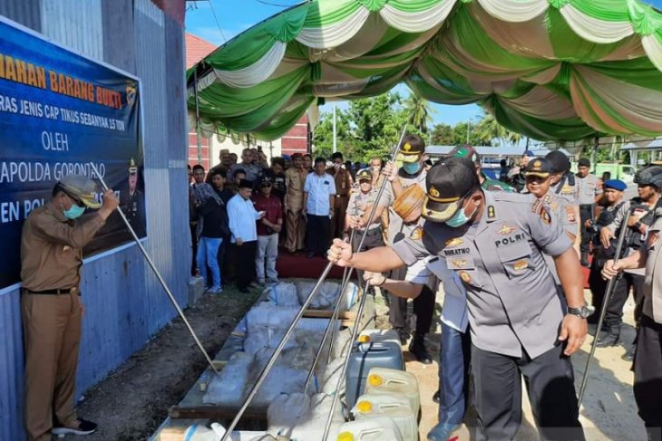 Kapolda Gorontalo imbau masyarakat tidak produksi miras