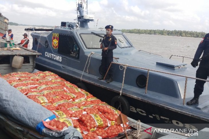 BC Teluk Nibung gagalkan upaya penyelundupan 10 ton bawang bombay