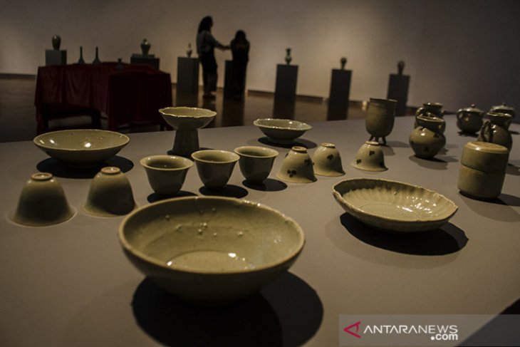 Pameran seni keramik Korea Selatan 