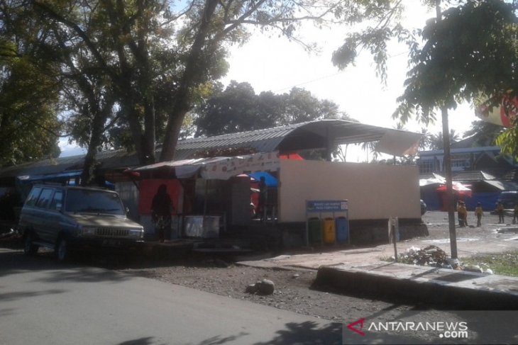 Pengunjung pasar kuliner Rejang Lebong keluhkan parkir kendaraan semrawut