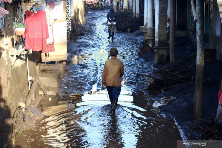 Dampak banjir bandang di Bondowoso 