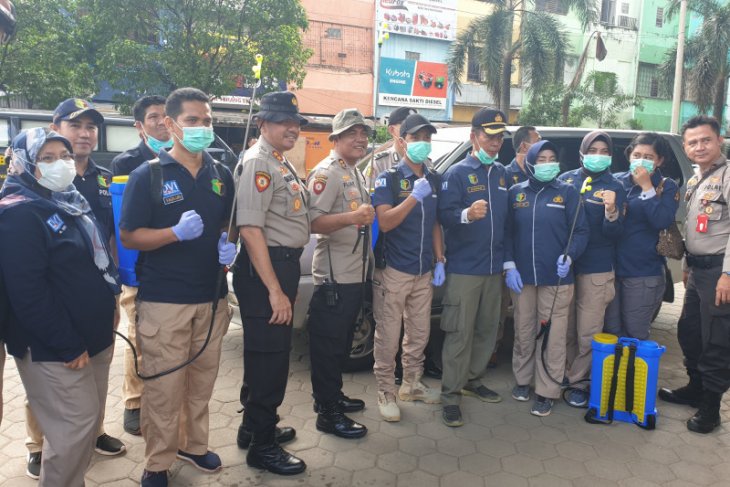 Penyemprot disinfektan, Polda Sumsel siapkan 100 sukarelawan