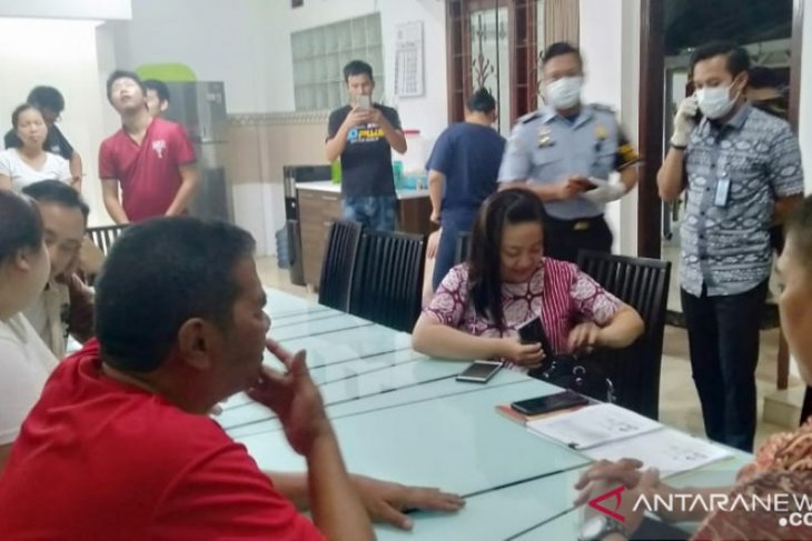 Sebanyak 16 WNA lolos pemeriksaan Kantor Imigrasi Blitar