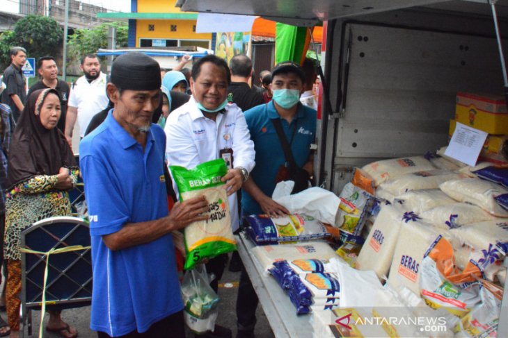 Perum Bulog serap 1,2 juta ton beras untuk jamin stok hingga Lebaran