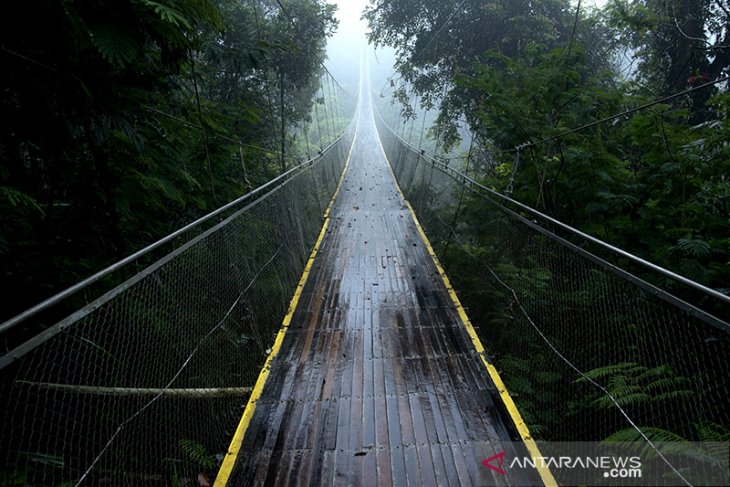 Penutupan kawasan wisata Sukabumi 