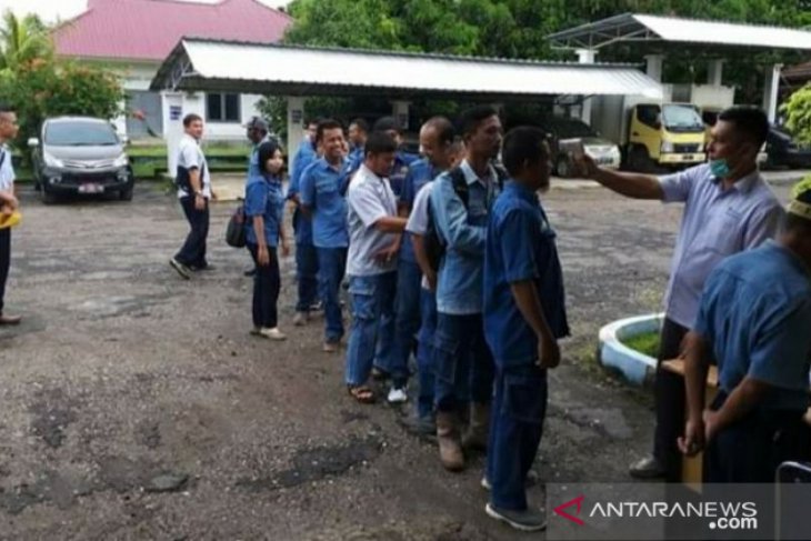 Karyawan Wasprod PT Timah Bangka Selatan cek kesehatan antisipasi virus COVID-19