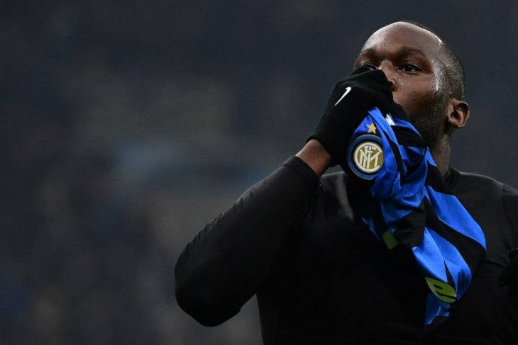 Duet Lukaku-Martinez bawa Inter Milan bertahan di papan atas