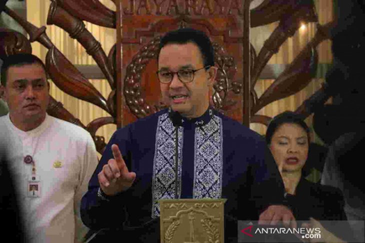 Gubernur Anies serukan seluruh perusahaan di DKI hentikan kegiatan perkantoran