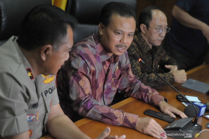 Sekda Bali imbau masyarakat batasi aktivitas di luar rumah