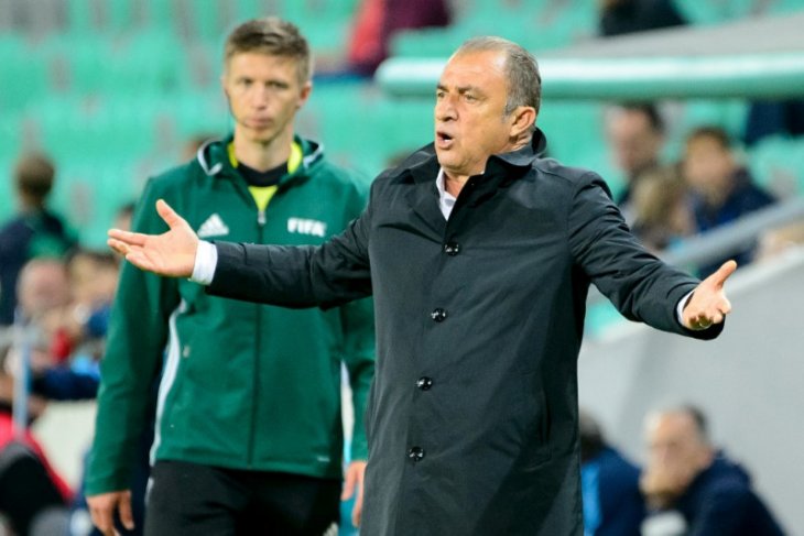 Pelatih Galatasaray Fatih Terim positif virus corona