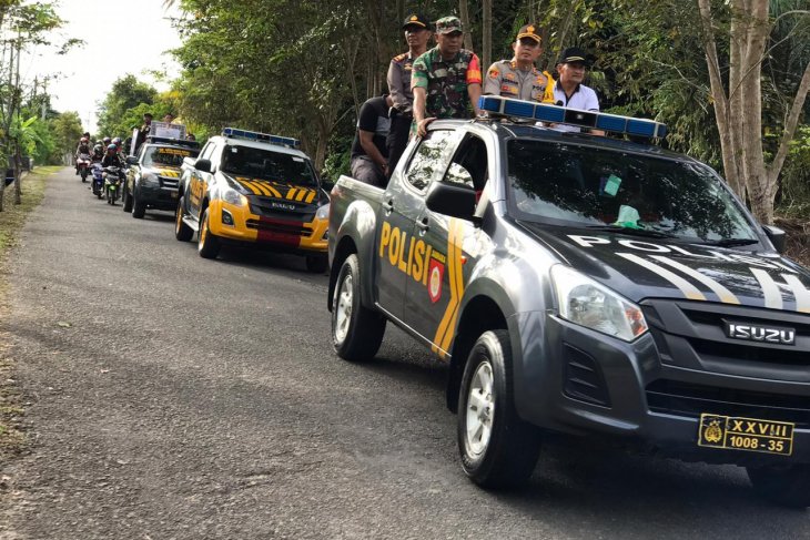 Tim gabungan Bangka Barat imbau masyarakat tetap di rumah