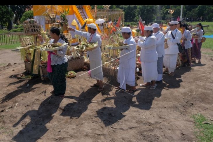 Upacara Tawur Kesanga di Denpasar