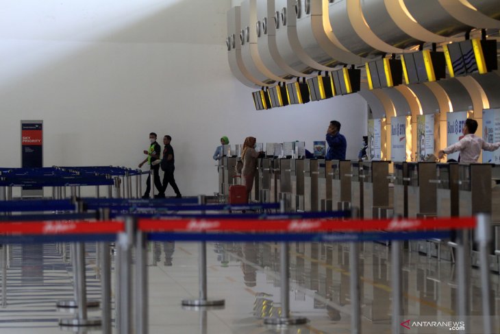 Jumlah penumpang Bandara Juanda menurun