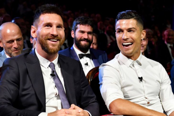 Ronaldo dan Messi sumbang Rp17 miliar untuk lawan virus corona