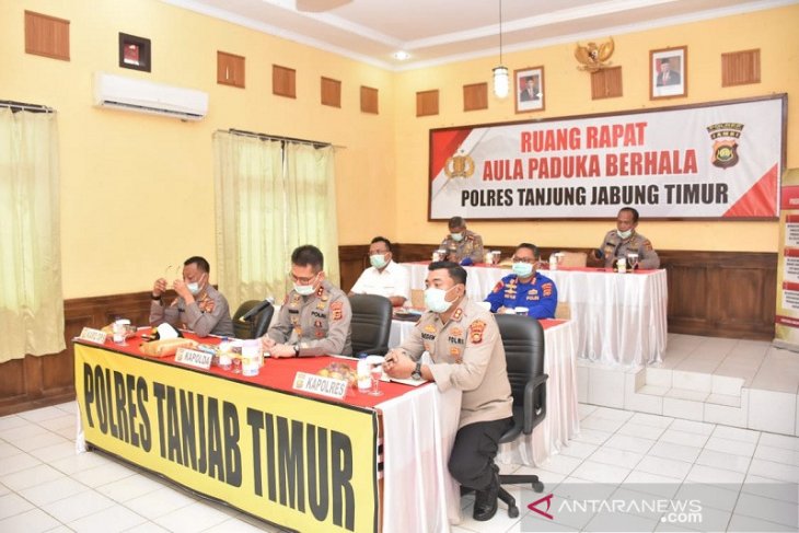 Kapolda Jambi ikuti video conference bahas penanganan COVID-19