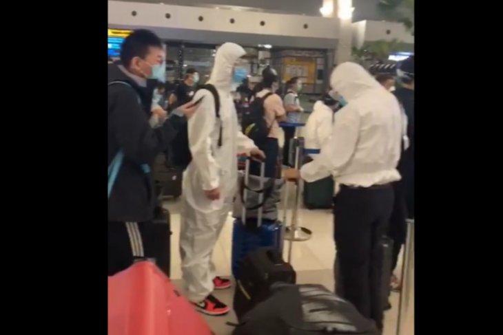 Imigrasi bantah kabar tim medis China datang ke Indonesia