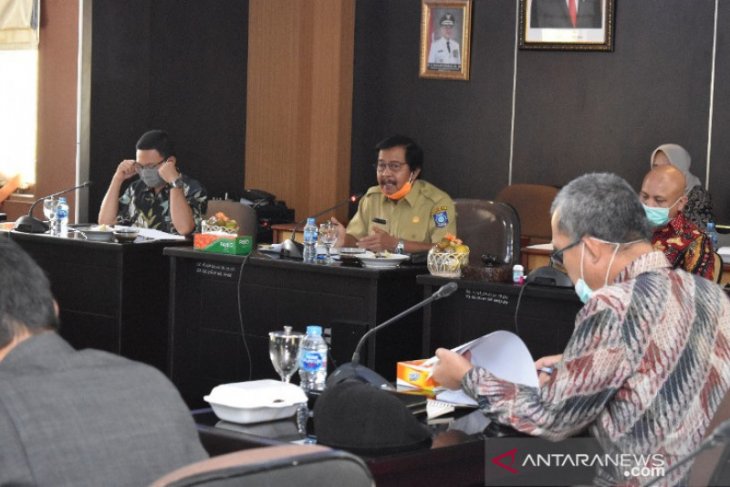 Pemkab Bangka Selatan anggarkan Rp32,8 miliar tanggulangi COVID-19