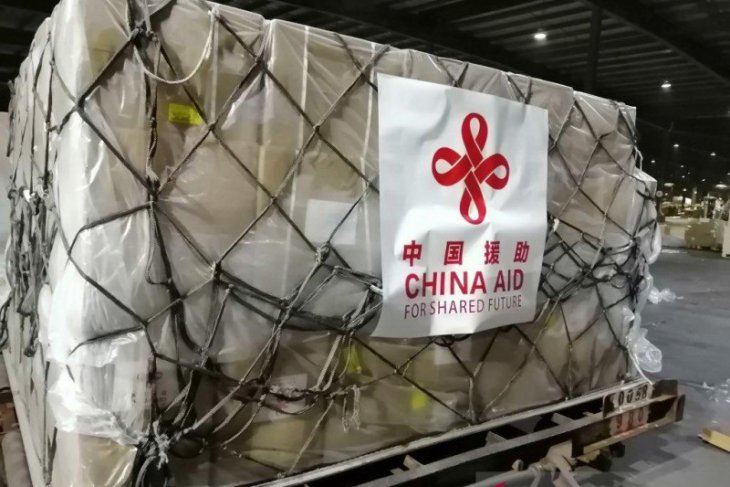 Malaysia terima bantuan peralatan medis COVID-19 dari China