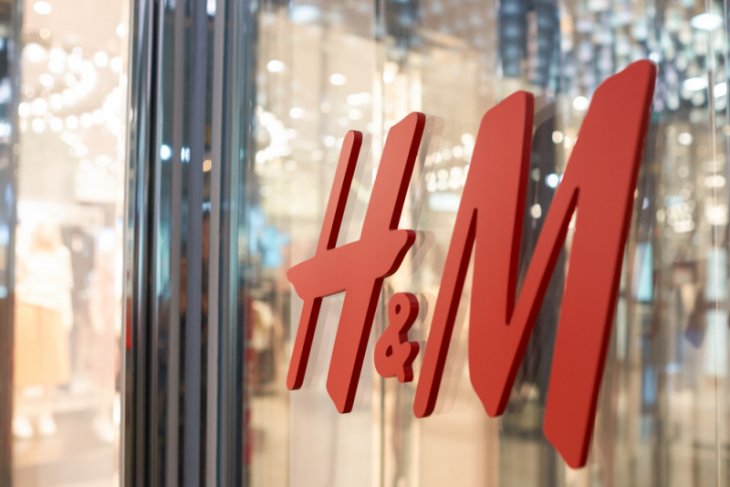 H&M produksi masker untuk para staf medis