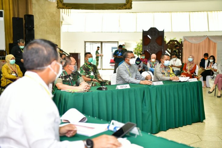 Lima orang dinyatakan sembuh dari virus corona di Sulsel