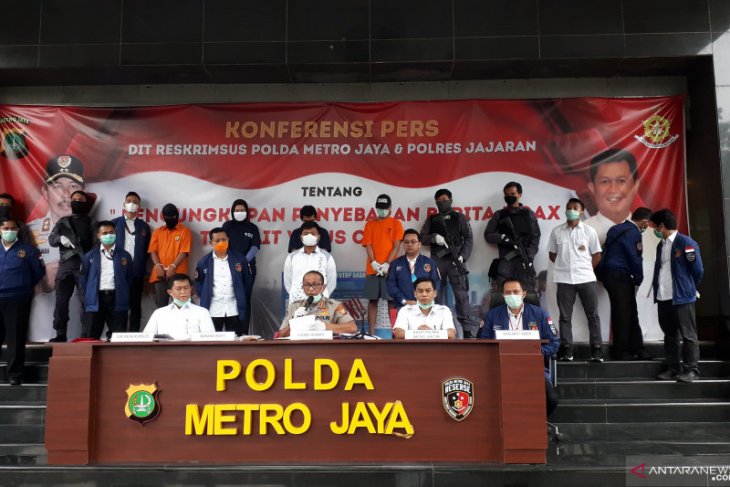 Polda Metro tangkap empat penyebar hoaks COVID-19