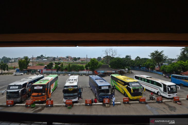 DPR ingin Kemenhub bisa hentikan operasional bus AKAP Jakarta