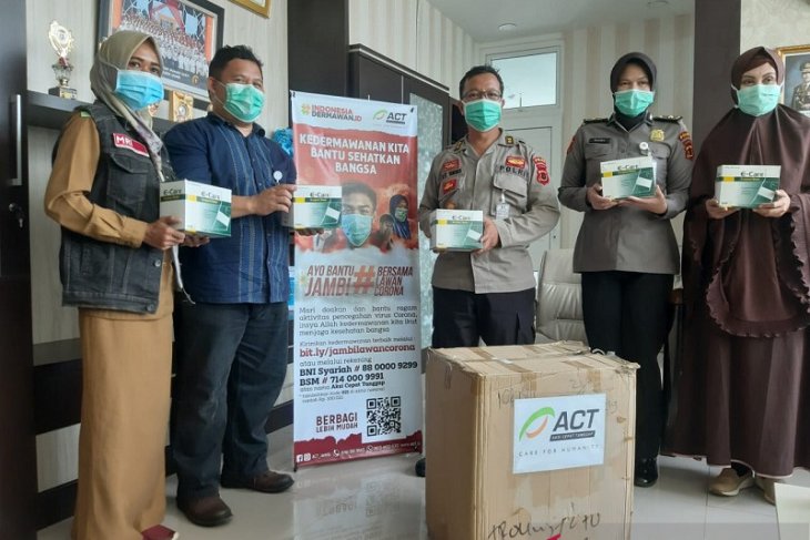 ACT bantu 2.000 masker ke RS Bhayangkara Jambi