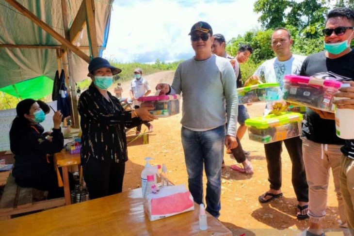 LMP Mahakam Ulu Cegah COVID-19 di perbatasan negara