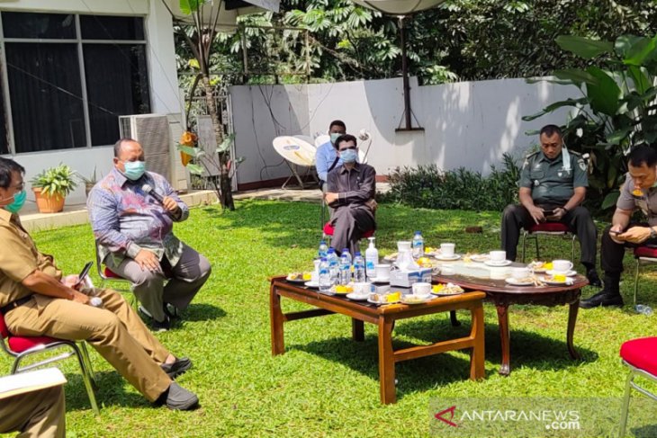 Kemenkes didesak tambah laboratorium tes swab
