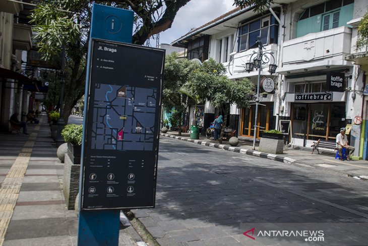 Social distancing kota Bandung 