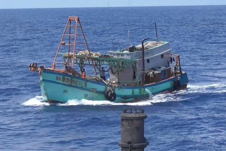 Dua kapal ikan asing ilegal dilumpuhkan di Laut Natuna Utara