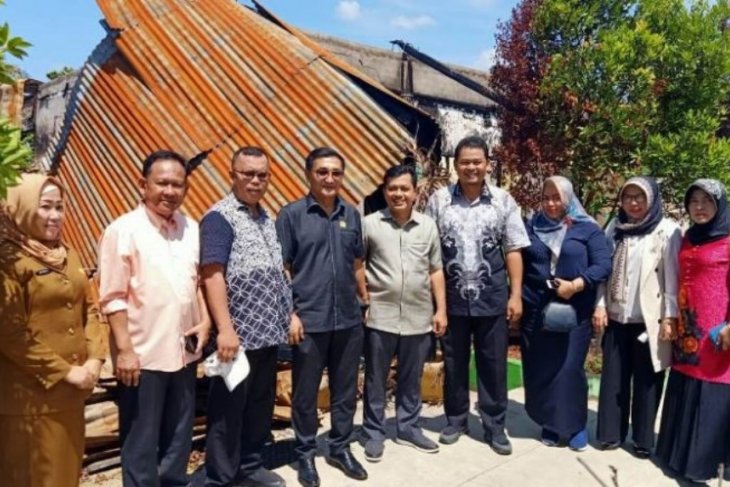 Komisi IV Kunjungi SMAN 8 Merangin pascakebakaran