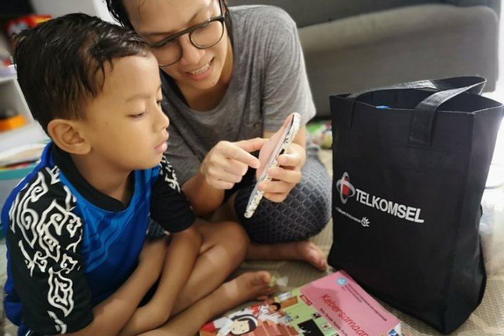 Trafik layanan komunikasi berbasis broadband Telkomsel meningkat 16 persen