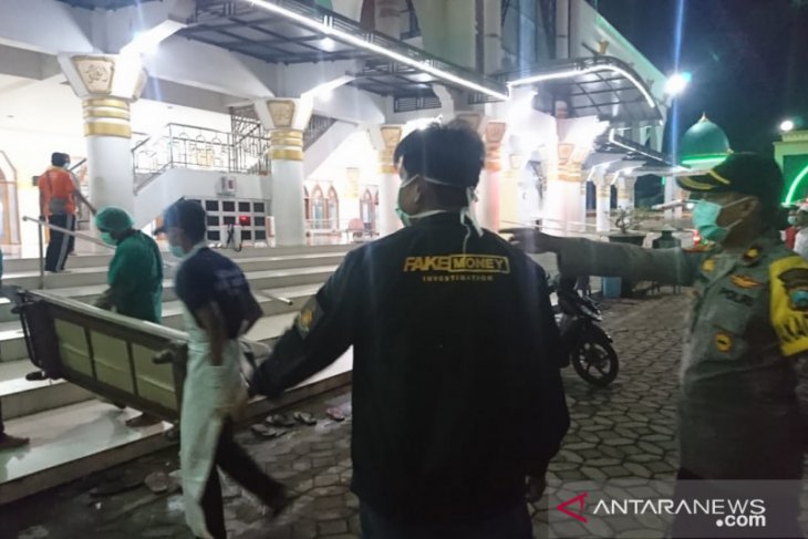 Seorang Warga Meninggal Di Masjid Saat Hendak Shalat Magrib Antara