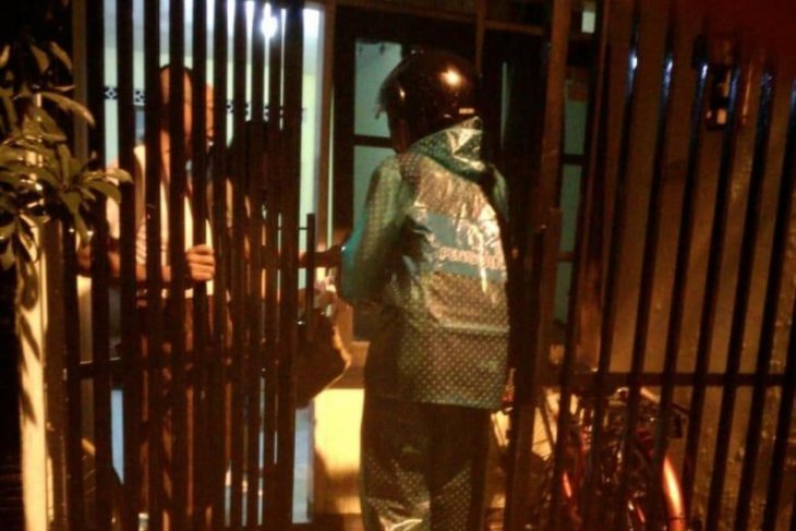 Produksi permakanan ODP-PDP di Kota Surabaya diserahkan UMKM