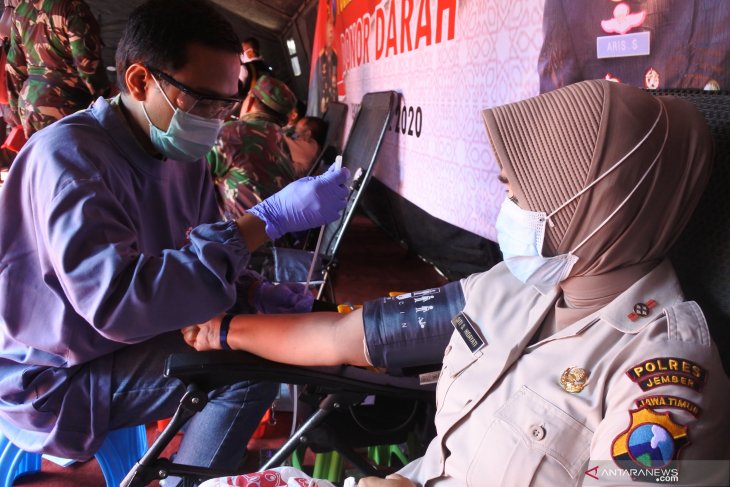 Donor Darah TNI Polri