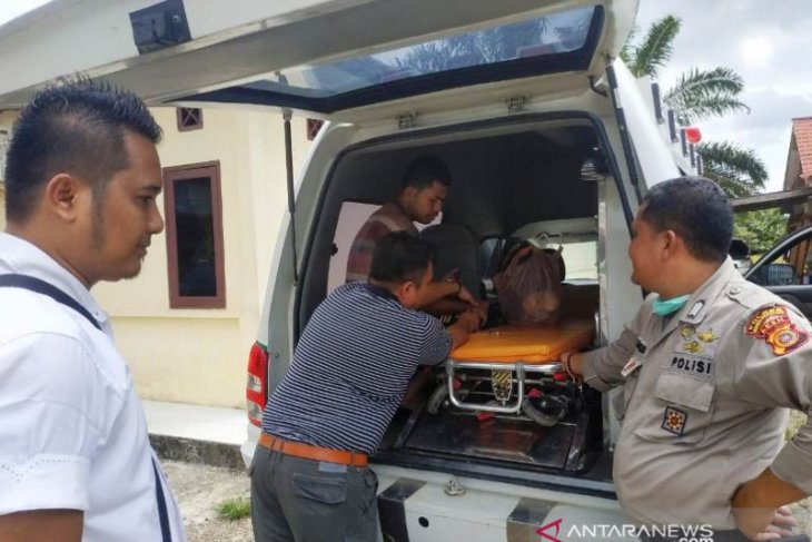 Pembunuh ibu kandung di Subulussalam dibawa ke RSUD Aceh Selatan
