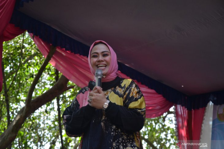Tes swab pertama, Bupati Karawang dinyatakan negatif
