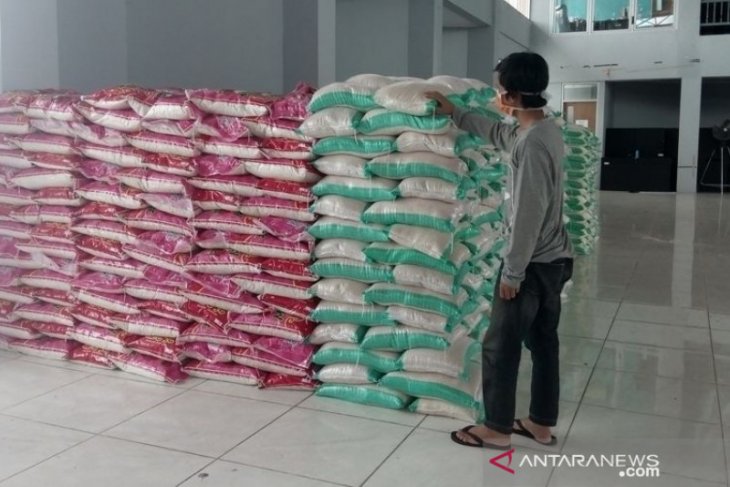 Pemkab Penajam libatkan perusahaan bantu warga terdampak virus Corona