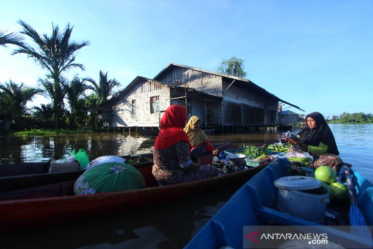 Wisata Pasar Terapung Terdampak COVID-19