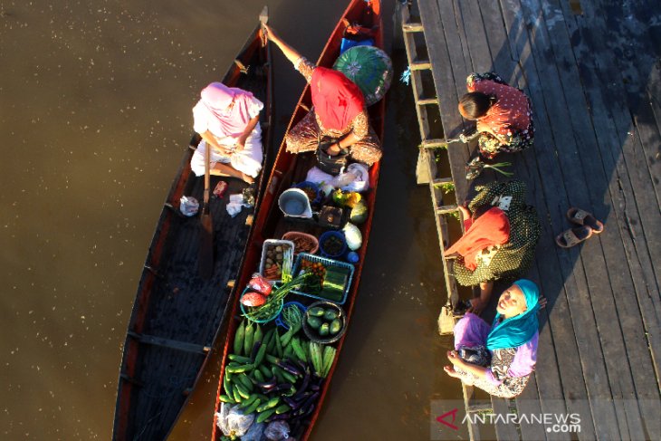 Wisata Pasar Terapung Terdampak COVID-19