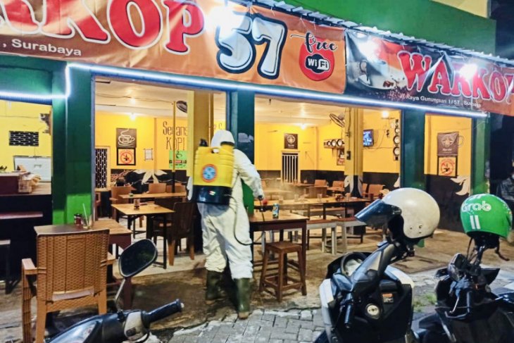 Polisi gelar rapid test di warkop, dua pengunjung positif terinfeksi COVID-19