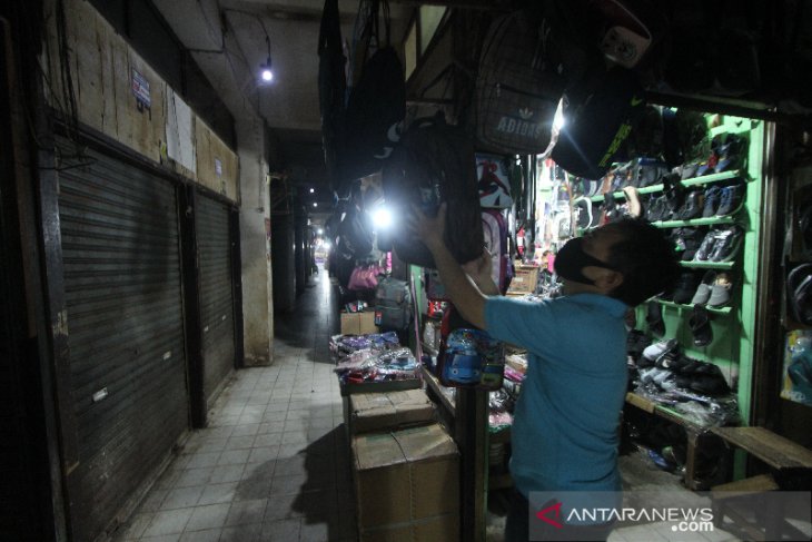 Pasar Tradisional Sepi Pembeli