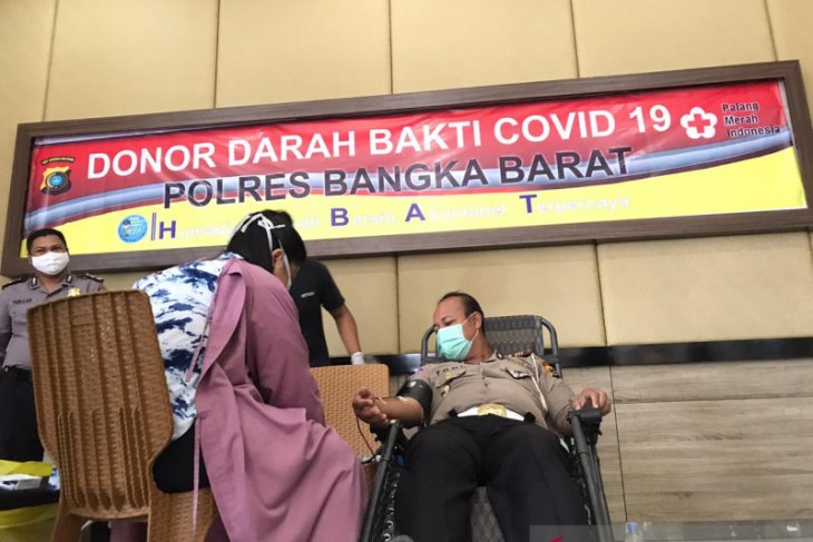 Bantu PMI, Polres Bangka Barat gelar aksi donor darah