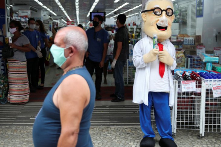 Ekonomi Sao Paulo Brazil kembali dibuka bahkan di saat COVID-19 melonjak