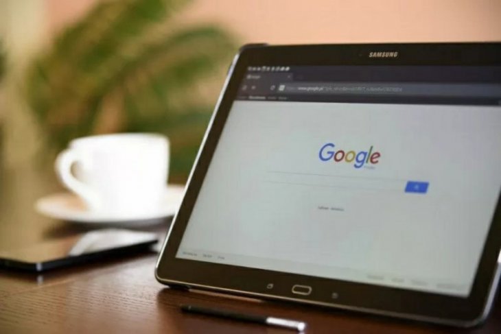 Google akan hapus biaya iklan bagi media