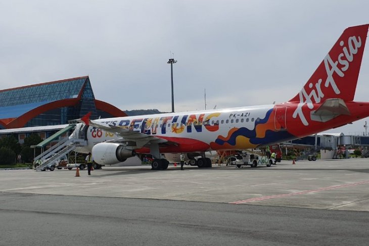 Pesawat Air Asia gagal mendarat di Belitung akibat cuaca buruk